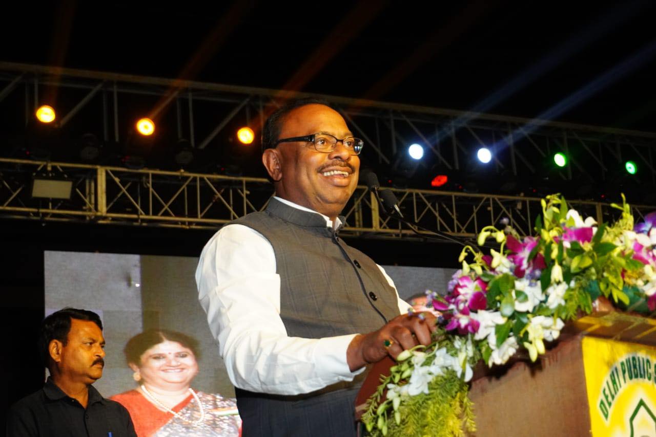 देवेंद्र फडणवीसांनी मुख्यमंत्री झालं पाहिजे; बावनकुळेंचे मोठे वक्तव्य 320626188_3124799891146243_7438197414178621782_n