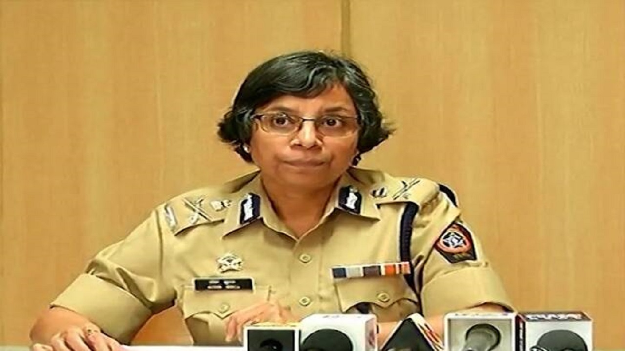 आयपीएस अधिकारी रश्मी शुक्लांच्या अडचणीत वाढ, न्यायालयाने पोलिसांचा ‘तो’ रिपोर्ट फेटाळला 540b9cf96cb3964458d3fcde46a21e05_original