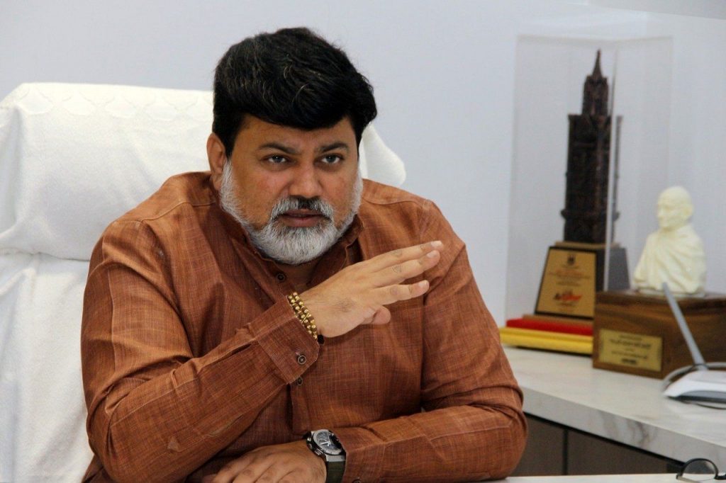 E268aa7b6834feb9781fa5f98598fad6_original