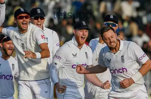 इंग्लंडने 22 वर्षांची प्रतीक्षा संपवली, घरात घुसून पाकिस्तानला नमवले England