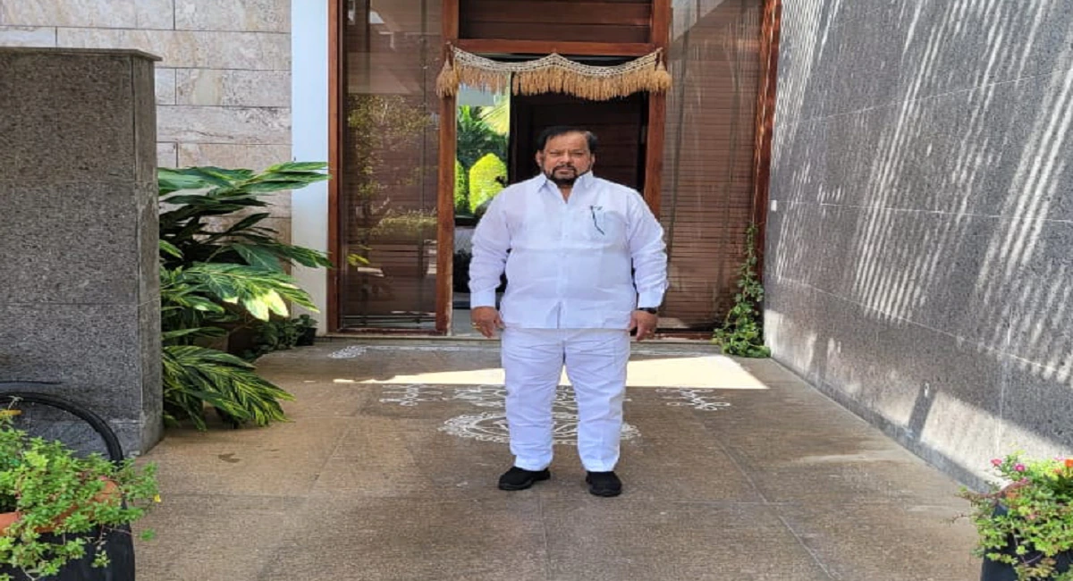 शहाजीबापू पाटलांचा फिटनेस फंडा: ८ दिवसांत ९ किलो वजन कमी केलं 549604 Bapu2