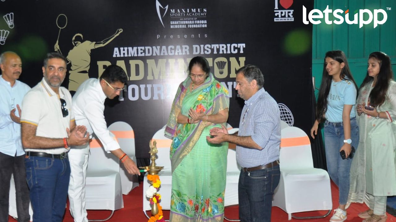 Sports : अहमदनगर जिल्हा बॅडमिंटन स्पर्धेचे आयोजन Untitled Design (16)