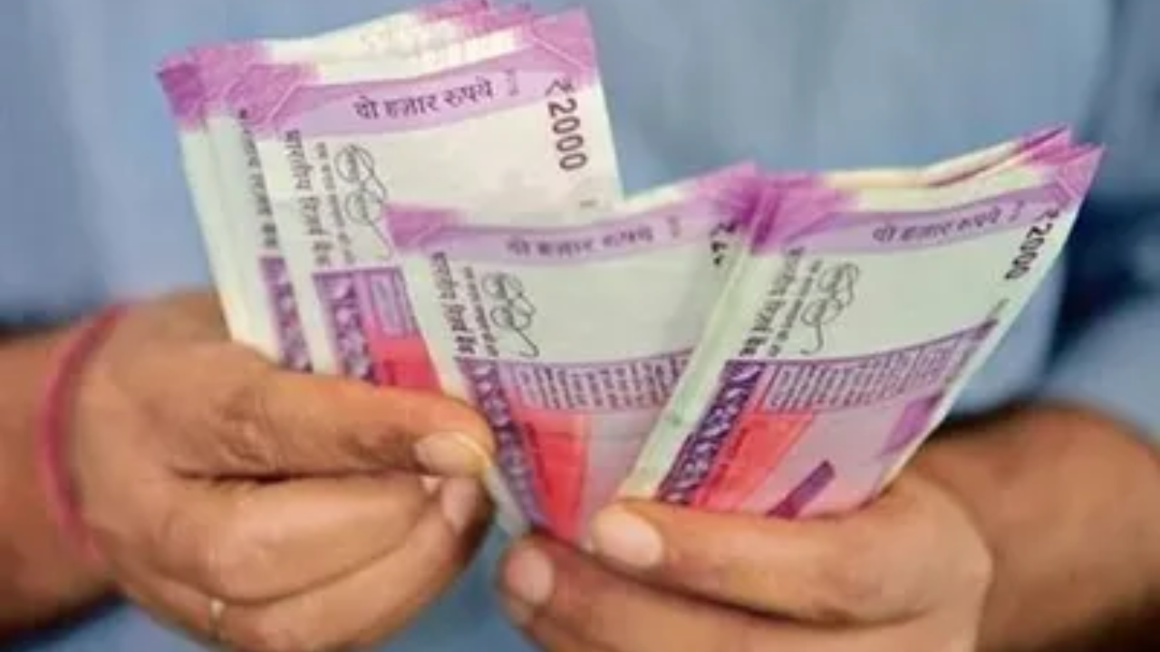 नवीन वर्ष नवे बदल, आजपासून ‘हे’ नियम बदलणार? काय परिणाम होईल? Untitled Design (2)