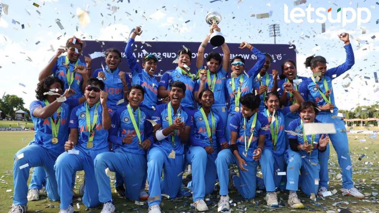 Indian Women Cricket Team: टी-20 विश्वचषक जिंकल्यानंतर टीम इंडियाच्या खेळाडूंचा जल्लोष Untitled Design