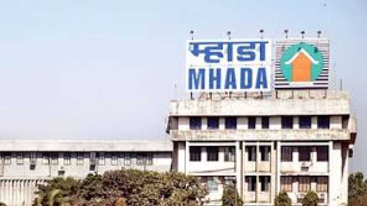 म्हाडाचं घर घेणाऱ्यांसाठी मोठी बातमी; अर्ज करणं झालं आणखी सोपं Untitled Design (9)