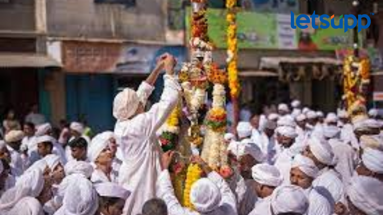 श्री सिद्धेश्वर यात्रेतील भाकणुकीत 2023 वर्षात नैसर्गिक आपत्तीचे संकेत Siddheshwar