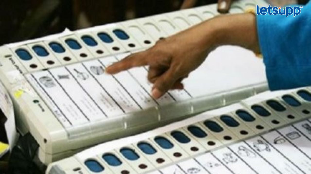 उत्तर मध्य मुंबईत मोठा ट्विस्ट! वर्षा गायकवाड, उज्ज्वल निकमांना टक्कर देणार माजी पोलीस अधिकारी?