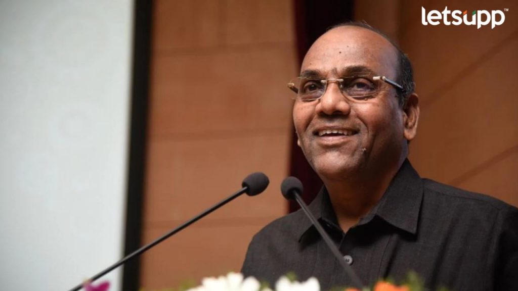 Ayant Dharmadhikari (8)