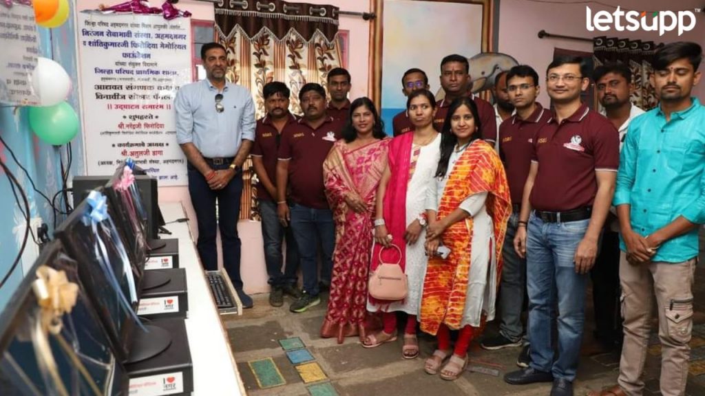 Ayant Dharmadhikari (25)