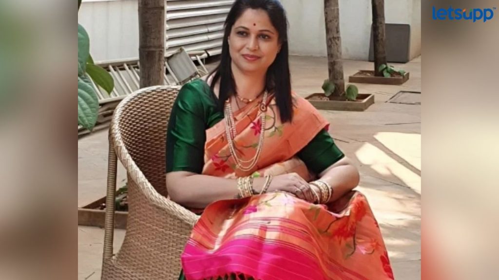 Ayant Dharmadhikari (30)