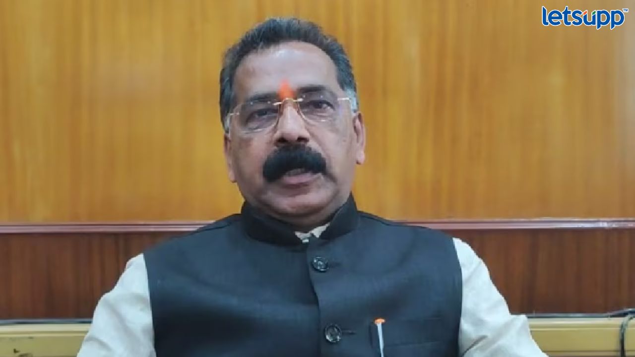 Rajan Salvi : ‘प्रकल्पाला समर्थनच….’; रिफायनरी प्रकल्पाला ठाकरे गटाच्या आमदाराचा पाठिंबा Untitled Design 2023 04 26T133334.810