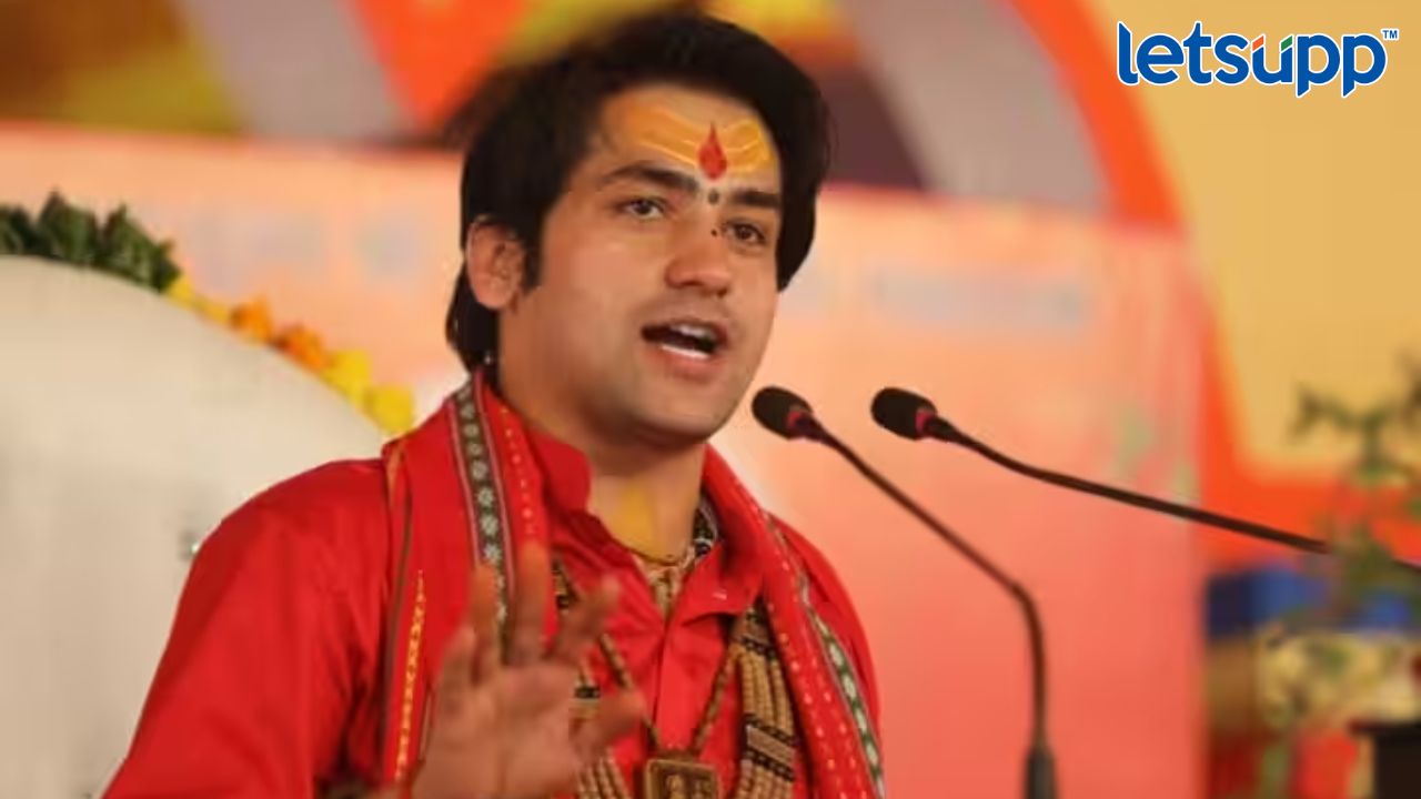 साईबाबांवरील वादग्रस्त वक्तव्य बागेश्वर बाबाला भोवले; पोलिसांत तक्रार दाखल Httpswww.canva.comdesignDAFcJmY7 AA2pbVhvfb_idY9UrtjK05lwviewium=link&utm_source=shareyourdesignpanel (20)