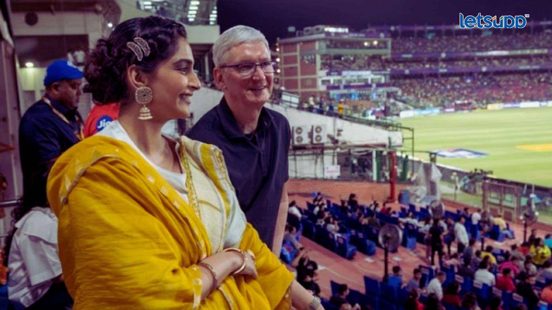 IPLने भल्याभल्यांना लावलं वेड! मॅच बघण्यासाठी थेट स्टेडिअममध्ये पोहोचले Apple चे CEO अन् सोनम कपूर Important Update Regarding Shreyas Iyer Fitness Has Come Out 2023 04 21T114835.784