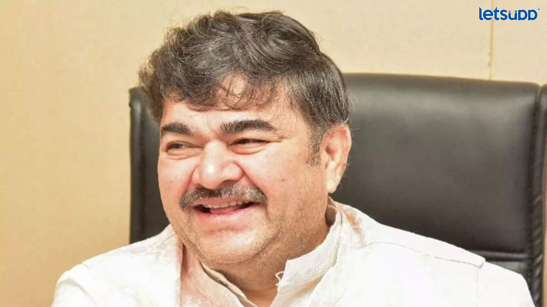 कोण म्हणतं नाटकाला गर्दी होत नाही, ही आहे…; प्रशांत दामलेंची खास पोस्ट चर्चेत Important Update Regarding Shreyas Iyer Fitness Has Come Out 2023 04 24T162908.922