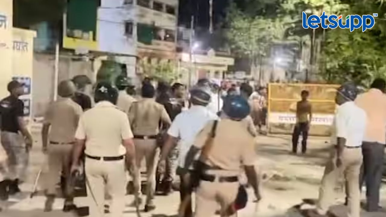 अकोल्यात दंगलीनंतर स्मशाण शांतता; व्हिडीओ आला समोर, नेमकं घडलं काय? Akola Riots