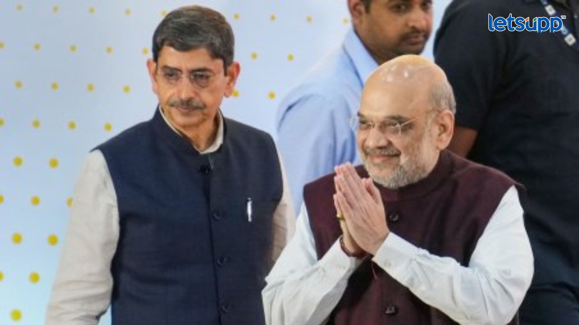 'शिवसेना अन् राष्ट्रवादी आम्ही फोडले नाही तर'.. अमित शाहांनी शेवटी खरं 'पॉलिटिक्स' सांगितलंच