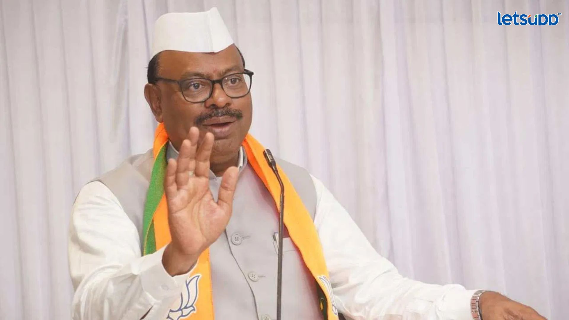 आमचा पक्ष महासागर, सगळ्यांना सामावून घेतो; बावनकुळेंचा रोख कुणाकडे Letsupp Image (15)