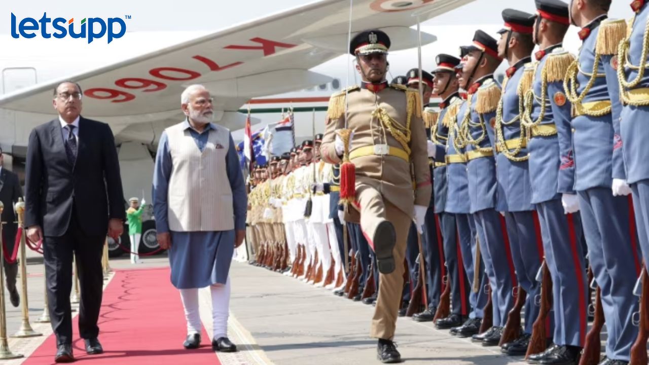 नेहरूंच्या मित्राच्या देशात पंतप्रधान नरेंद्र मोदी, गार्ड ऑफ ऑनर देऊन स्वागत UPSC Exam (5)