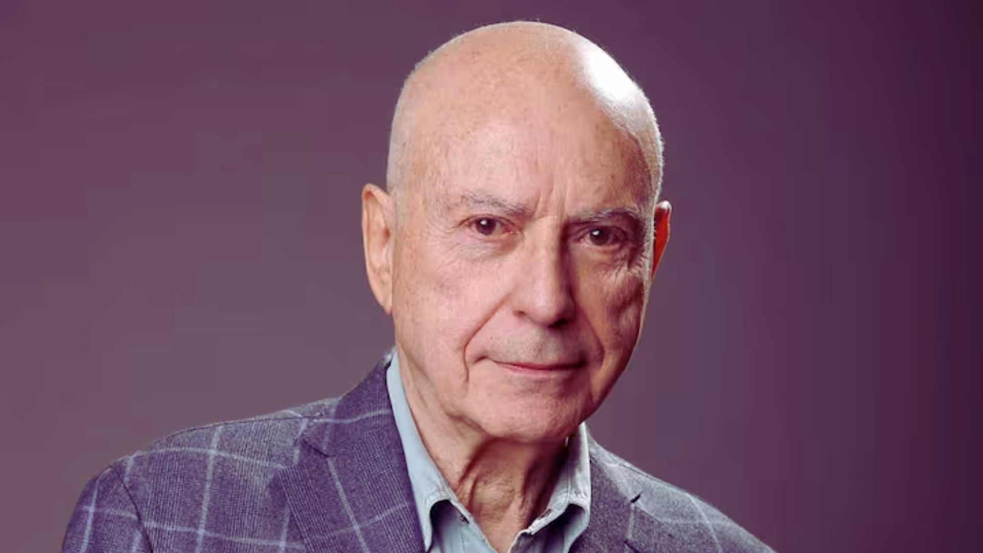 Alan Arkin Passed Away: प्रसिद्ध अभिनेते अन् ऑस्कर विजेते अॅलन अर्किन यांचे निधन, 89 व्या वर्षी घेतला अखेरचा श्वास Alan Arkin