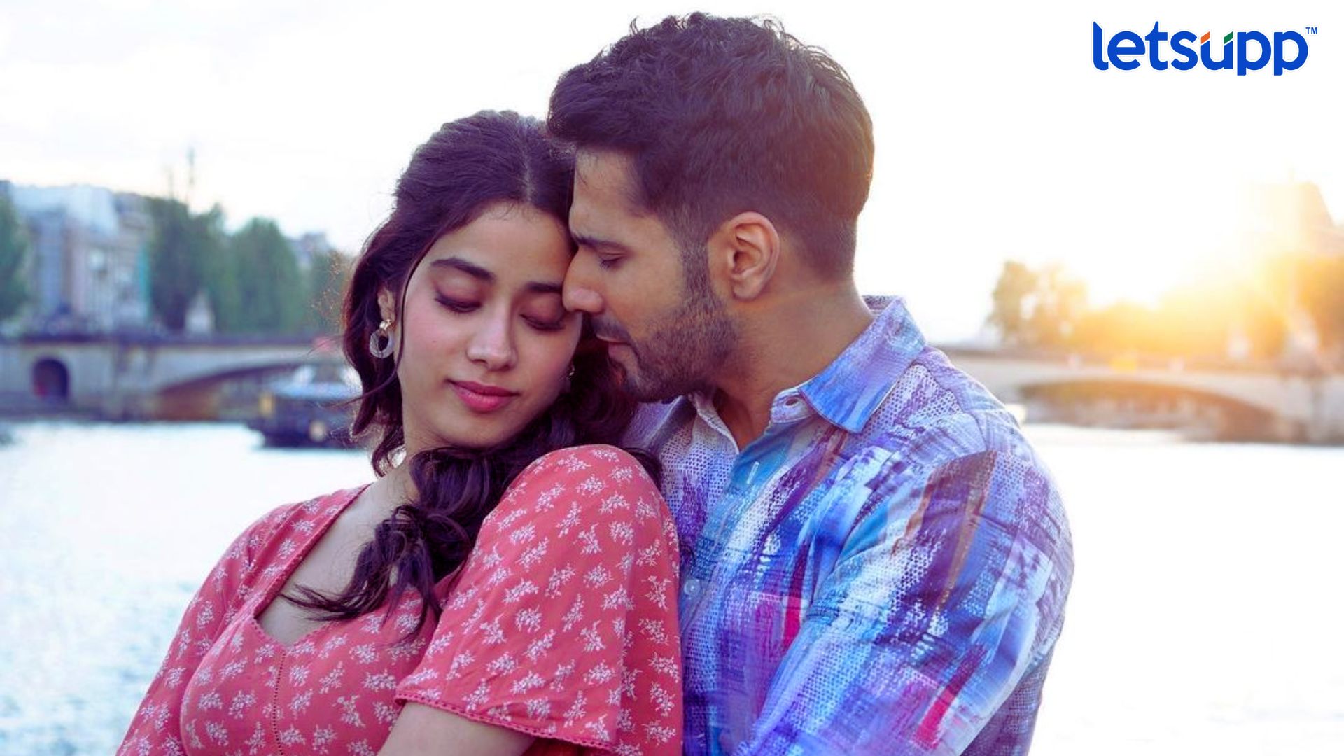 Bawaal Teaser: रोमान्स, ड्रामा आणि इमोशन्स; जान्हवी आणि वरुणच्या ‘बवाल’ चा टीझर प्रदर्शित Varun Dhawan & Janhvi Kapoor