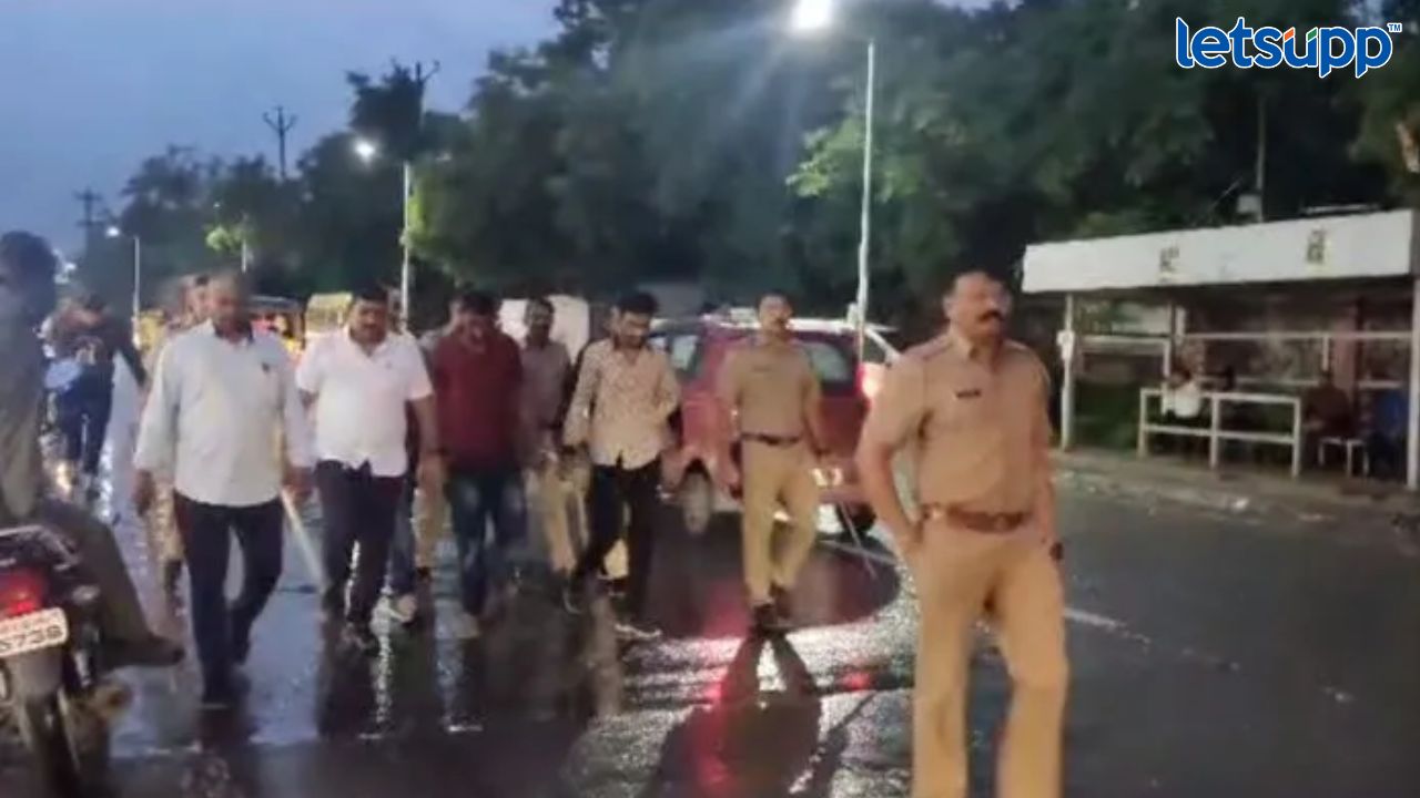 Pune News : जिथे केली तोडफोड, तिथेच धुलाई करत काढली धिंड; दहशत माजवणाऱ्या वैभव इक्करला घडवली अद्दल Untitled Design (49)