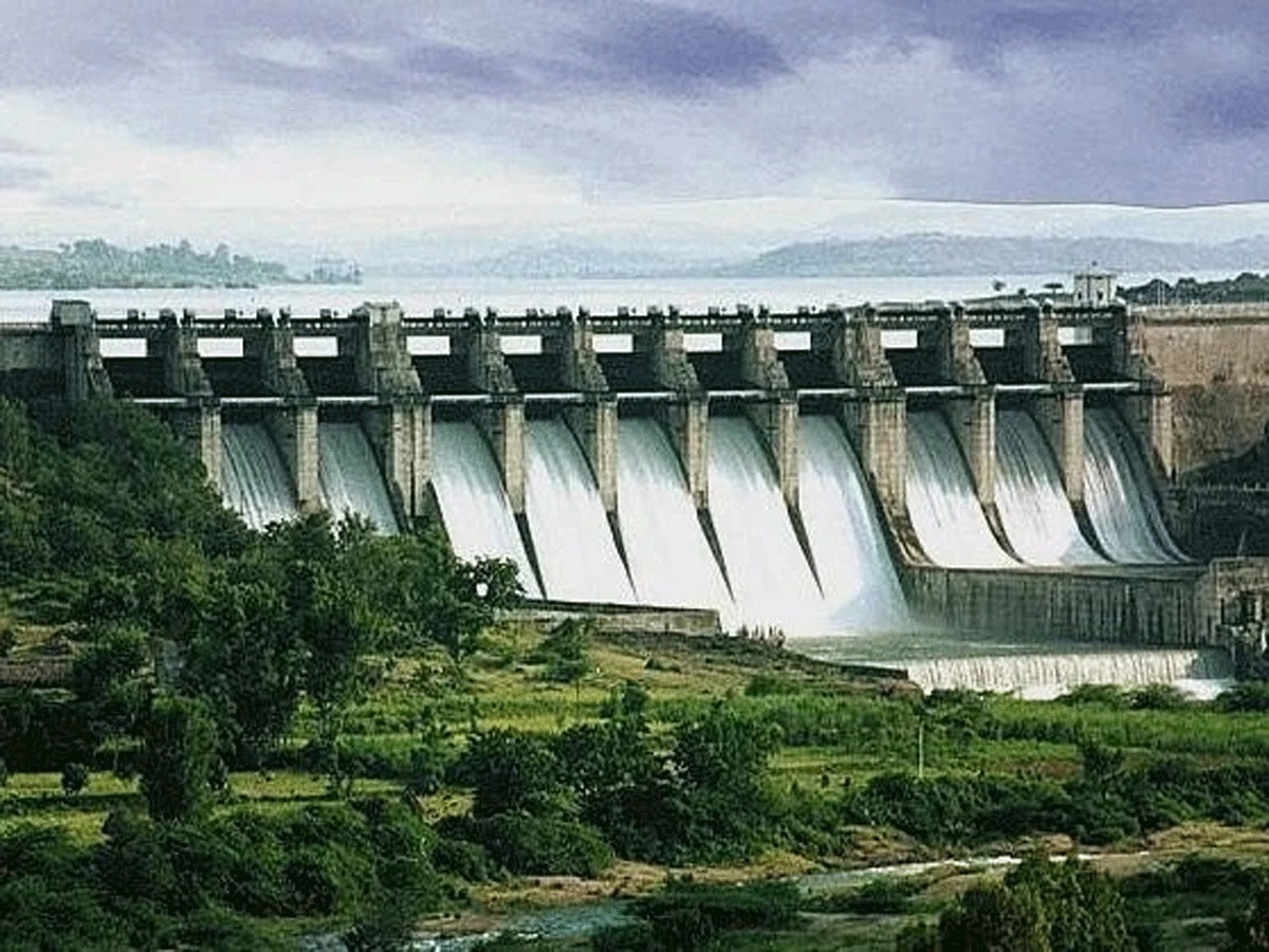 अहमदनगर : जिल्हा सुखावला… भंडारदरा, मुळा, निळवंडे धरण क्षेत्रात चांगला पाऊस, पर्यटकांची वर्दळ वाढली WhatsApp Image 2023 07 10 At 11.28.42 AM