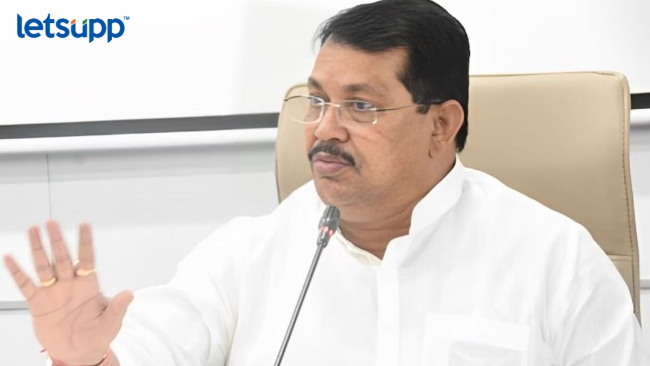 ‘आस्मान में गिरा अन् खजूर में लटका’; वडेट्टीवारांनी कांदा उत्पादकांची परिस्थिती सांगितली… Untitled Design (17)