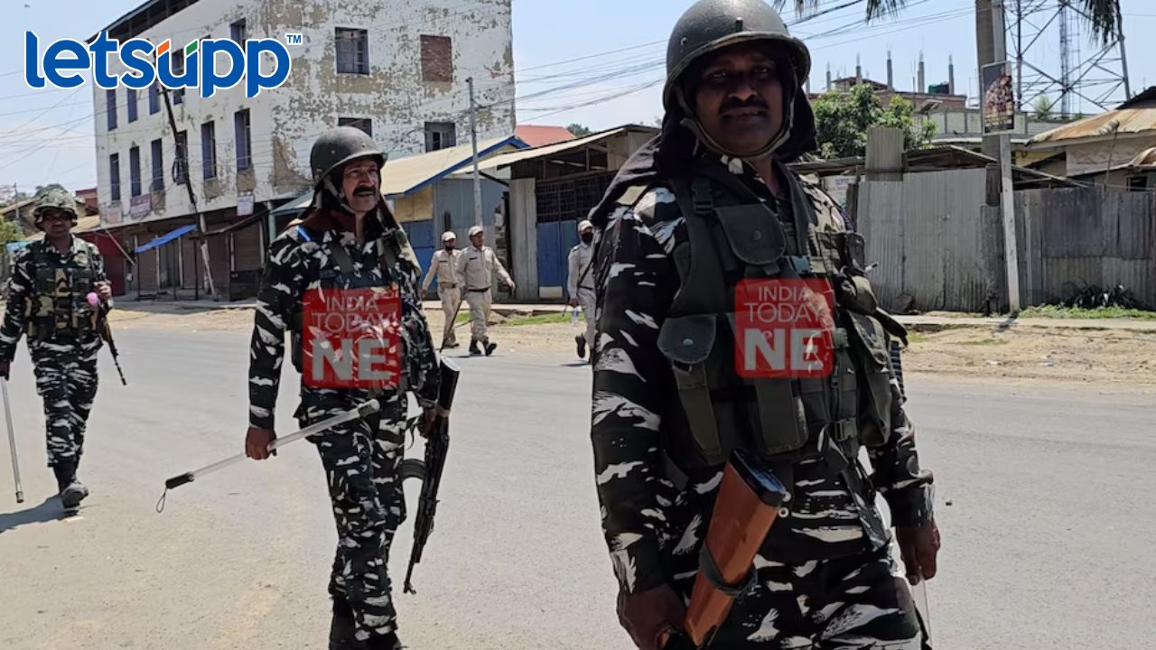 Manipur Violence : मणिपूर पोलिसांकडून निमलष्करी दल अन् आसाम रायफलविरोधात गुन्हा, कारण… Untitled Design (5)