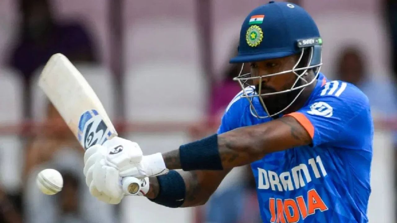 Hardik Pandya : हार्दिकने गुजरातला का सोडलं? मुंबईचं खास प्लॅनिंग ठरलं यशस्वी Hardik Pandya : हार्दिकने गुजरातला का सोडलं? मुंबईचं खास प्लॅनिंग ठरलं यशस्वी