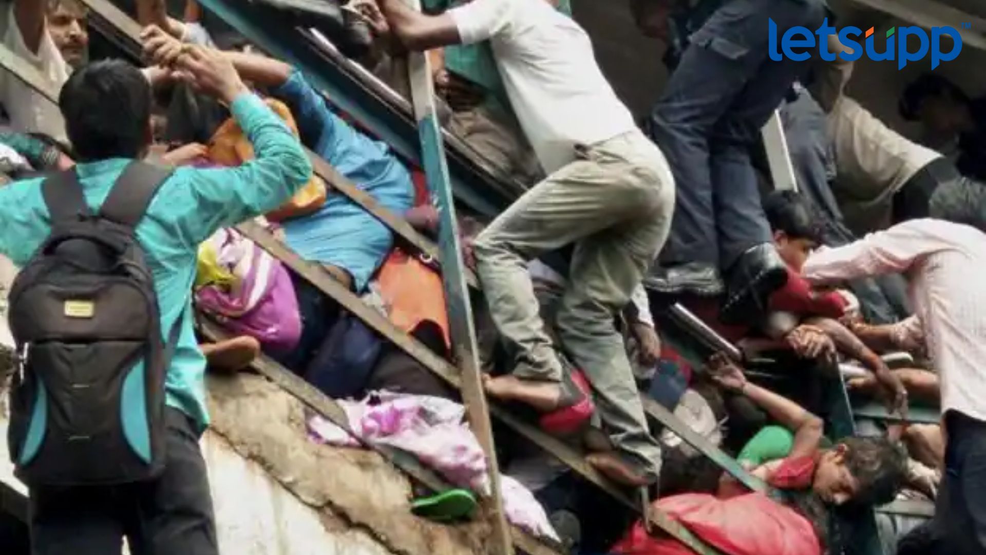 मादागास्करमध्ये IOIG गेम्सच्या उद्घाटन समारंभात चेंगराचेंगरीत 12 ठार; 80 जखमी Letsupp Image (85)