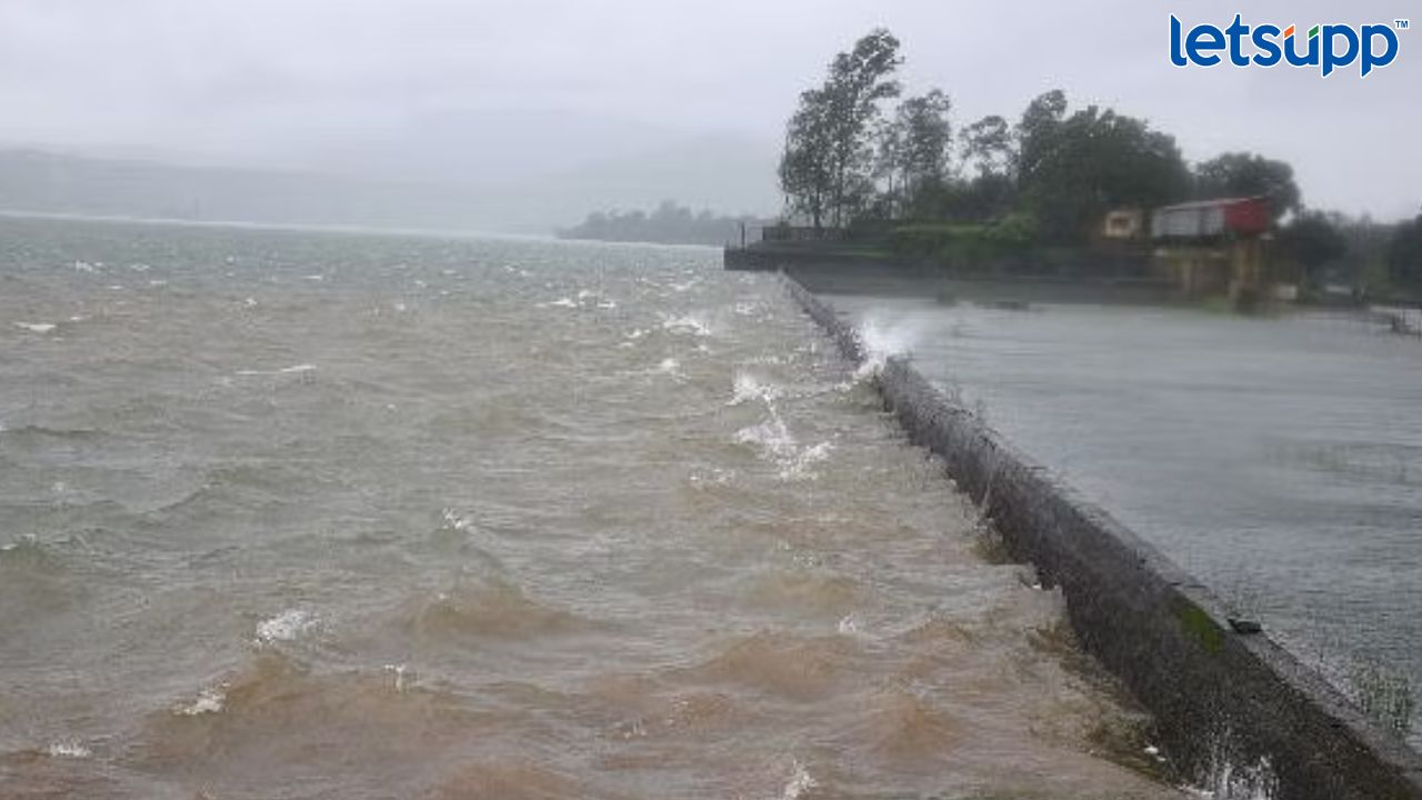 Ramdas Athwale Poem Opposing Is The Fashion Of Congress (2)