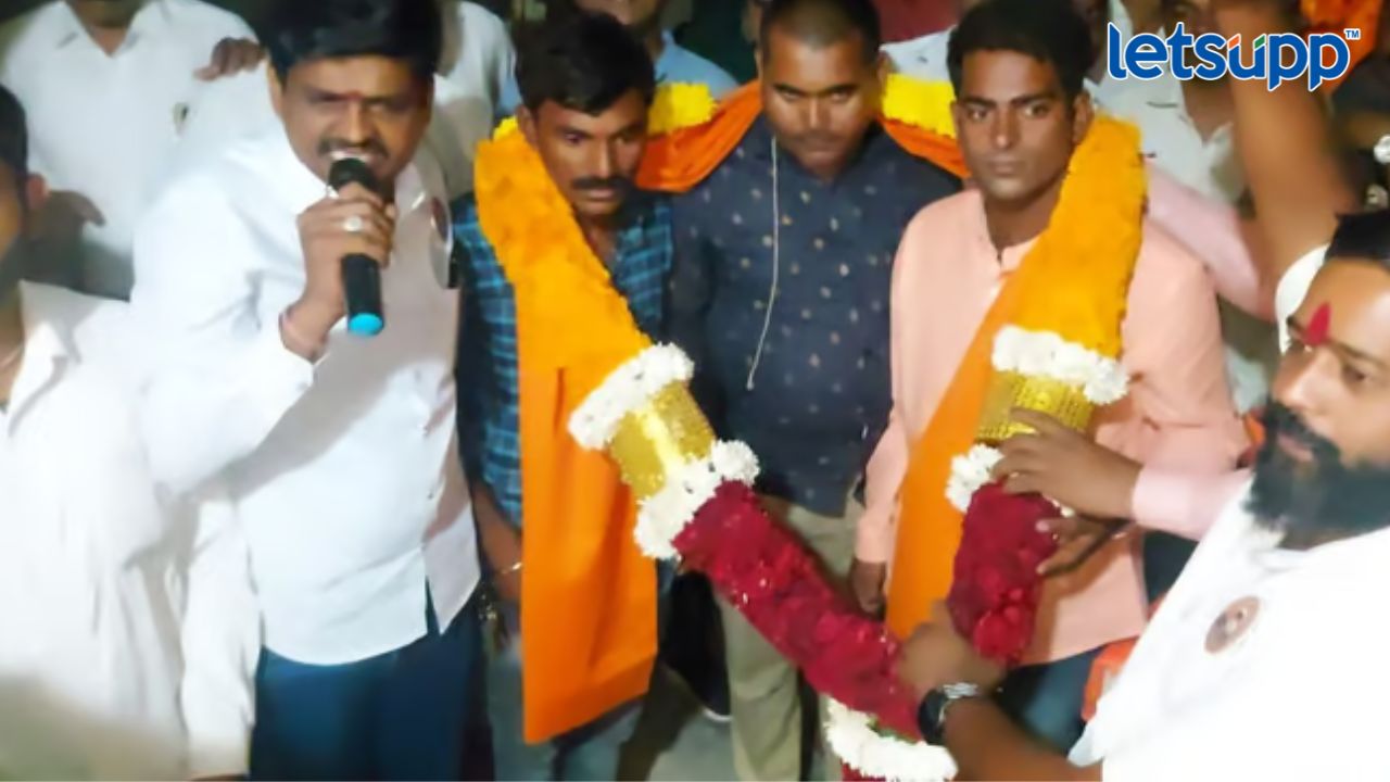 'मराठा समाज माजलाय असं म्हणत असेल तर..,'; मंगेश साबळेंचा कडक शब्दांत इशारा