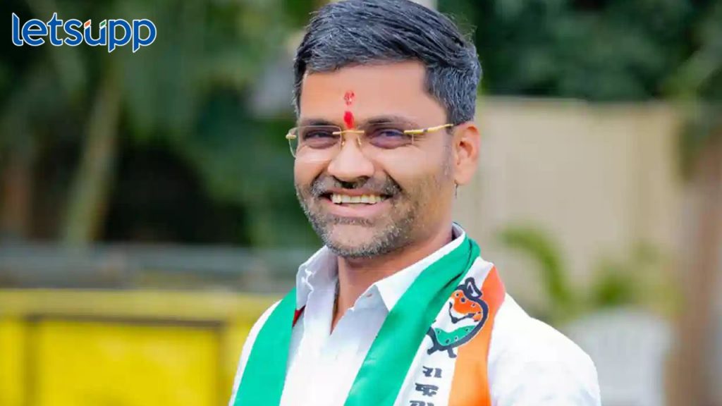 'राम शिंदेंची मैत्री, विखेंना विरोध अन् अमोल कोल्हेंना आमंत्रण'; आ. लंकेंच्या मनात नेमकं काय?