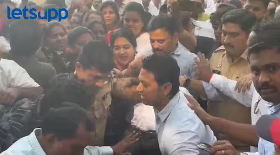 पंतप्रधान नरेंद्र मोदींविरुद्ध आक्षेपार्ह लिखाण; पुणे विद्यापीठात दोन संघटनांमध्ये तुफान राडा