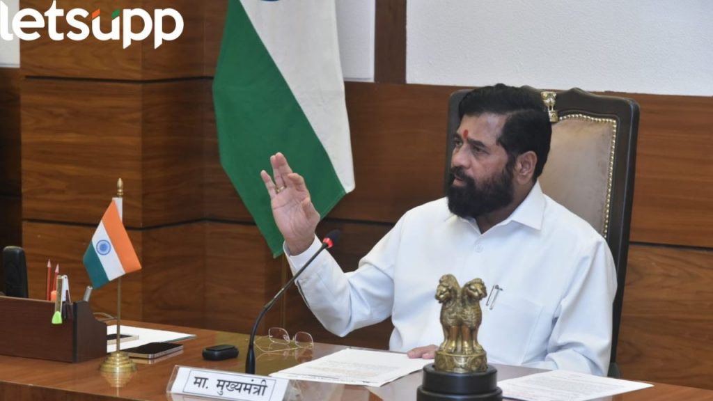 भुजबळांनी सरकारविरोधी भूमिका का घेतली? कॅबिनेटनंतर मुख्यमंत्री, मंत्र्यांचे दीडतास खलबते !