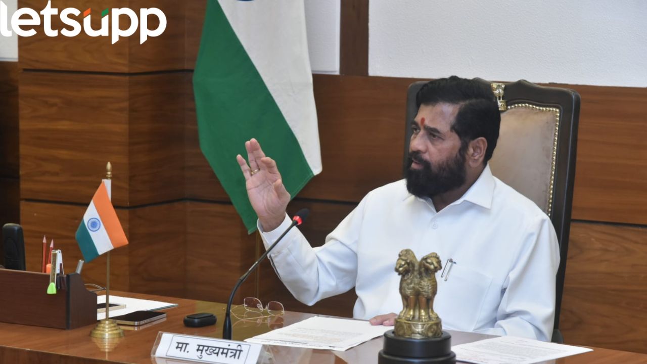 भुजबळांनी सरकारविरोधी भूमिका का घेतली? कॅबिनेटनंतर मुख्यमंत्री, मंत्र्यांचे दीडतास खलबते !