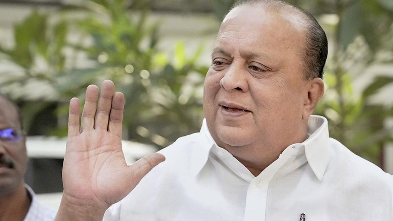 ‘जरांगेंना मुंबईत यायची गरजच पडणार नाही, त्याआधीच आम्ही…’; मंत्री मुश्रीफांचा मोठा दावा 'जरांगेंना मुंबईत यायची गरजच पडणार नाही, त्याआधीच आम्ही...'; मंत्री मुश्रीफांचा मोठा दावा