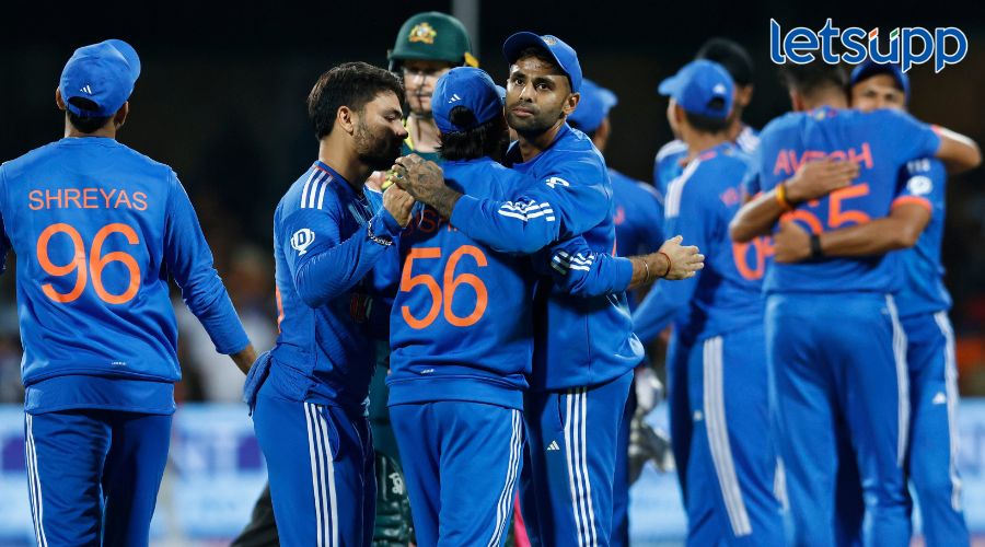 IND vs AUS : रोमांचक सामन्यात 6 धावांनी ऑस्ट्रेलियावर विजय, टीम इंडियाची भेदक गोलंदाजी IND Vs AUS