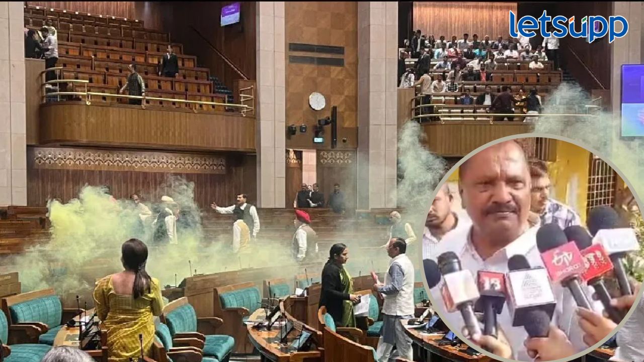 ‘हे चुकीचंच, मनोरंजनाला फाशी द्या…’, संसदेत सुरक्षा भंग करणाऱ्या मनोरंजनच्या वडिलांची प्रतिक्रिया 'हे चुकीचंच, मनोरंजनाला फाशी द्या...', संसदेत सुरक्षा भंग करणाऱ्या मनोरंजनच्या वडिलांची प्रतिक्रिया