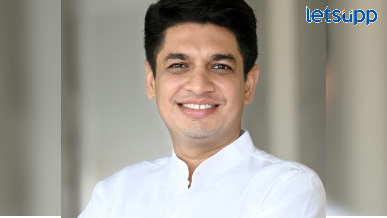 ‘लोकशाहीचा स्तंभ वाचवा’; राहुरी दुहेरी हत्याकांड प्रकरणी सत्यजित तांबेची मागणी एमआयडीसी ह्या फक्त कागदावरच, पुढे त्याचं काही होत नाही; सत्यजित तांबेंची टीका