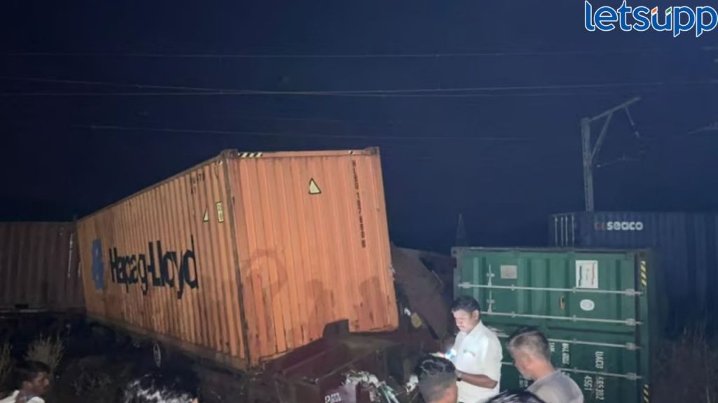 कसारा-इगतपूरी दिशेने जाणाऱ्या मालगाडीचे डबे रुळावरून घसरले, वाहतूक ठप्प