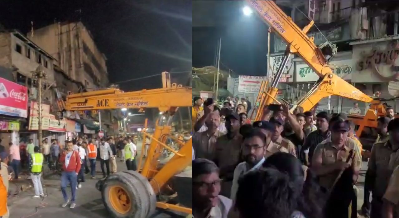 Pune News : पुण्यातील भिडेवाडा इतिहासजमा! कडेकोट पोलीस बंदोबस्तात कारवाई