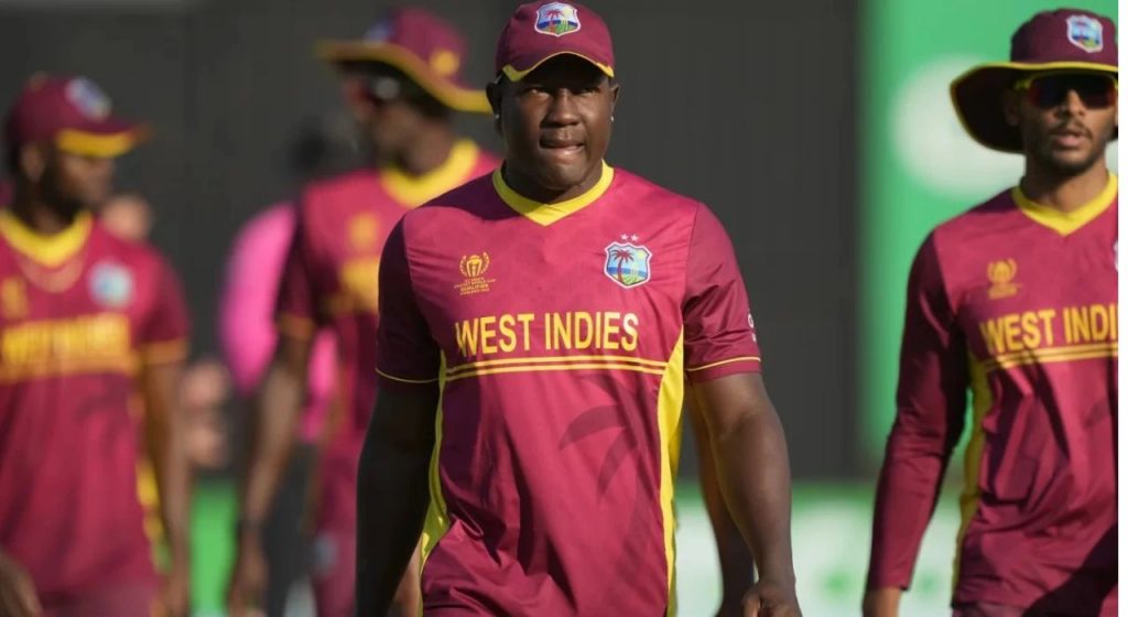 T20 League : दुबईत लिलावाला बंपर सुरूवात; कॅरेबियन संघाच्या बड्या खेळाडूसाठी राजस्थानने ओतले 7.40 कोटी