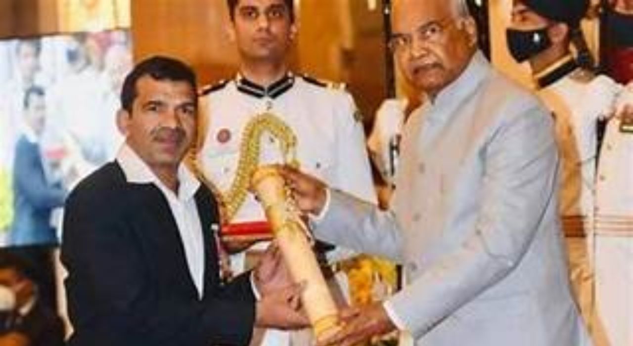 Virender Singh : पुरस्कार वापसी वेगात! पुनियानंतर आणखी एक कुस्तीपटू पुरस्कार देणार परत