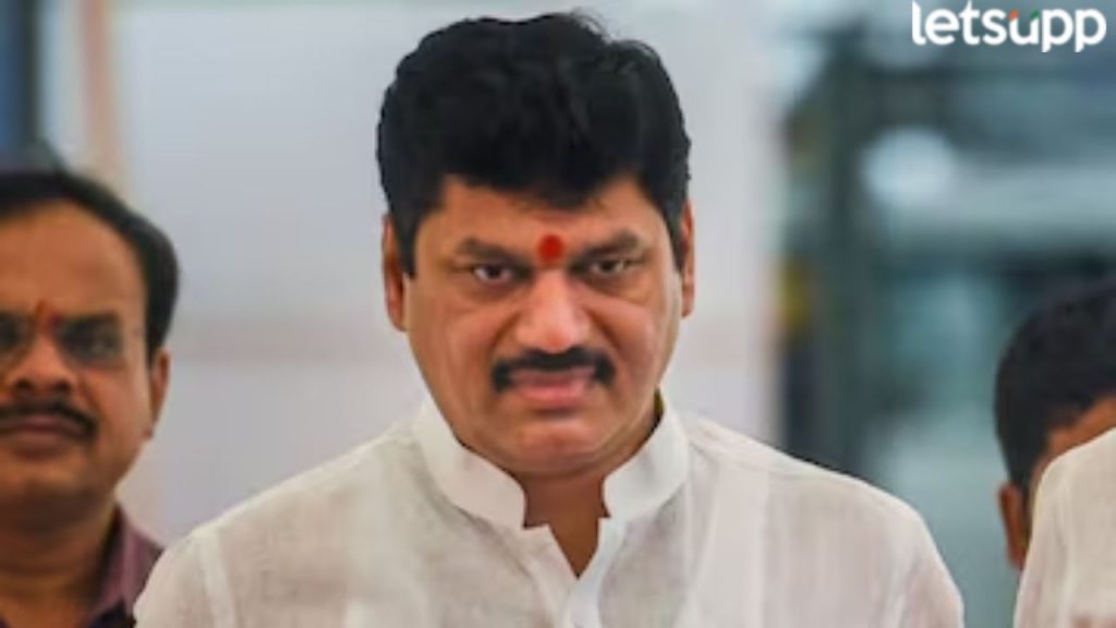 Dhananjay Munde (4)
