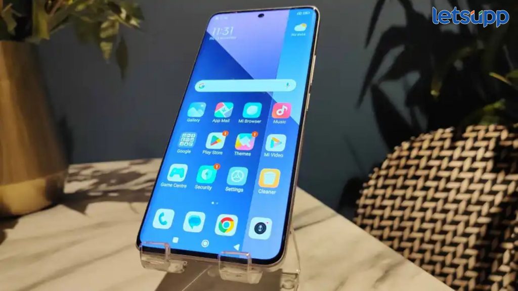 Samsung : सॅमसंग लवकरच नवीन स्मार्टफोन लाँच करणार; एम सीरीजबाबत समोर आली नवीन अपडेट