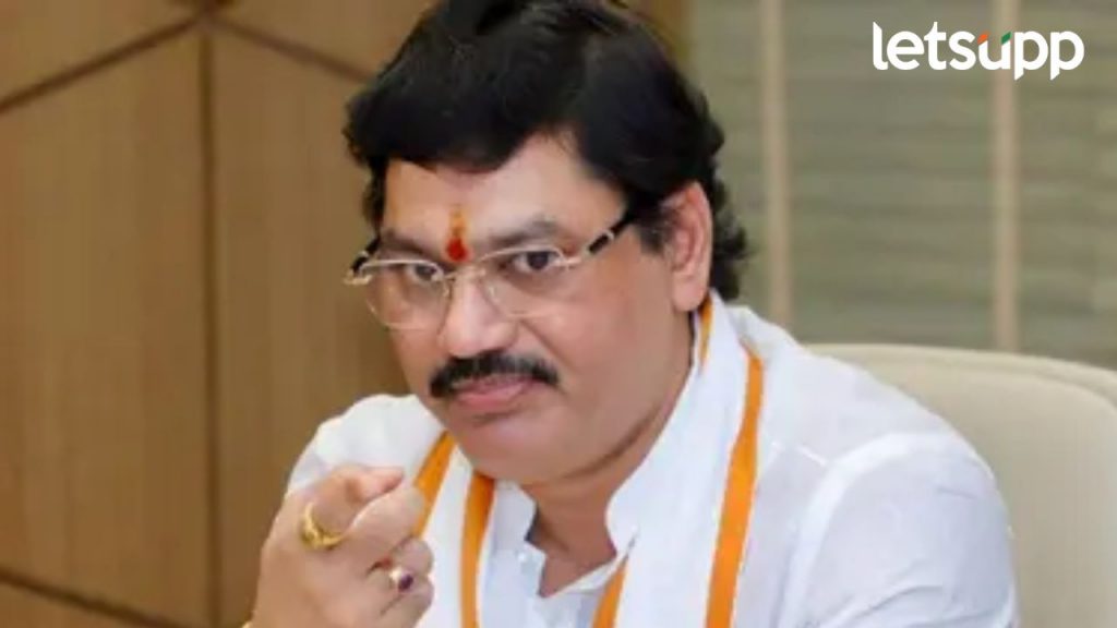 Dhananjay Munde