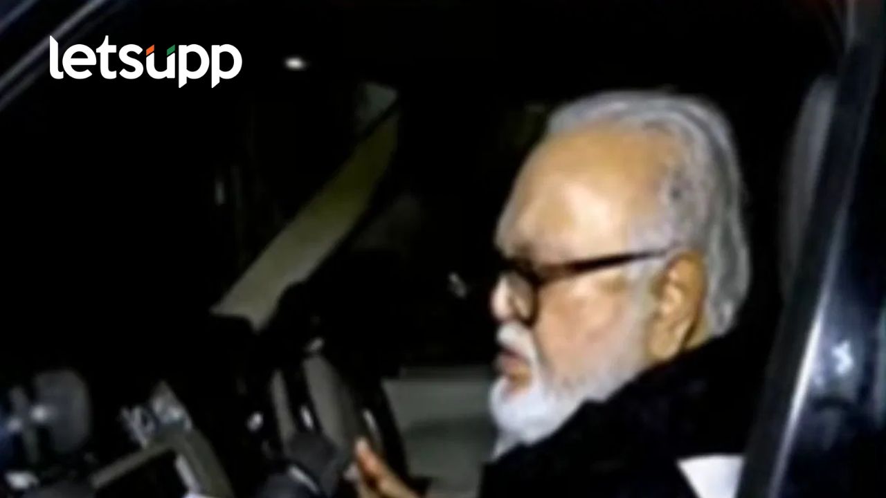 मोठी बातमी! छगन भुजबळांनी रात्री घेतली मुख्यमंत्री फडणवीसांची भेट; दोघांमध्ये अर्धा तास खलबत मोठी बातमी! छगन भुजबळांनी रात्री घेतली मुख्यमंत्री फडणवीसांची भेट; दोघांमध्ये अर्धा तास खलबत