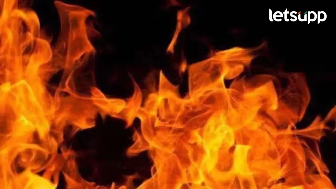 Video : मुंबईतल्या जोगेश्वरी परिसरात ओशिवरा फर्निचरला आग; अग्निशमन दल घटनास्थली दाखल