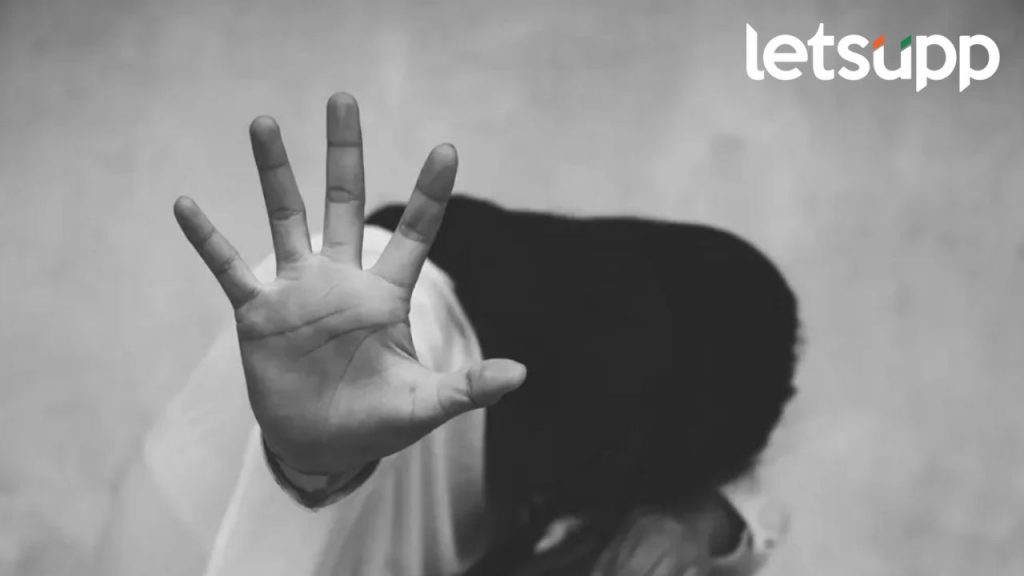 मुलांसमोरच दिराचा जबरदस्तीने वहिनीवर अत्याचार; पीडितेने केला अ‍ॅसिडने हल्ला...अन्...